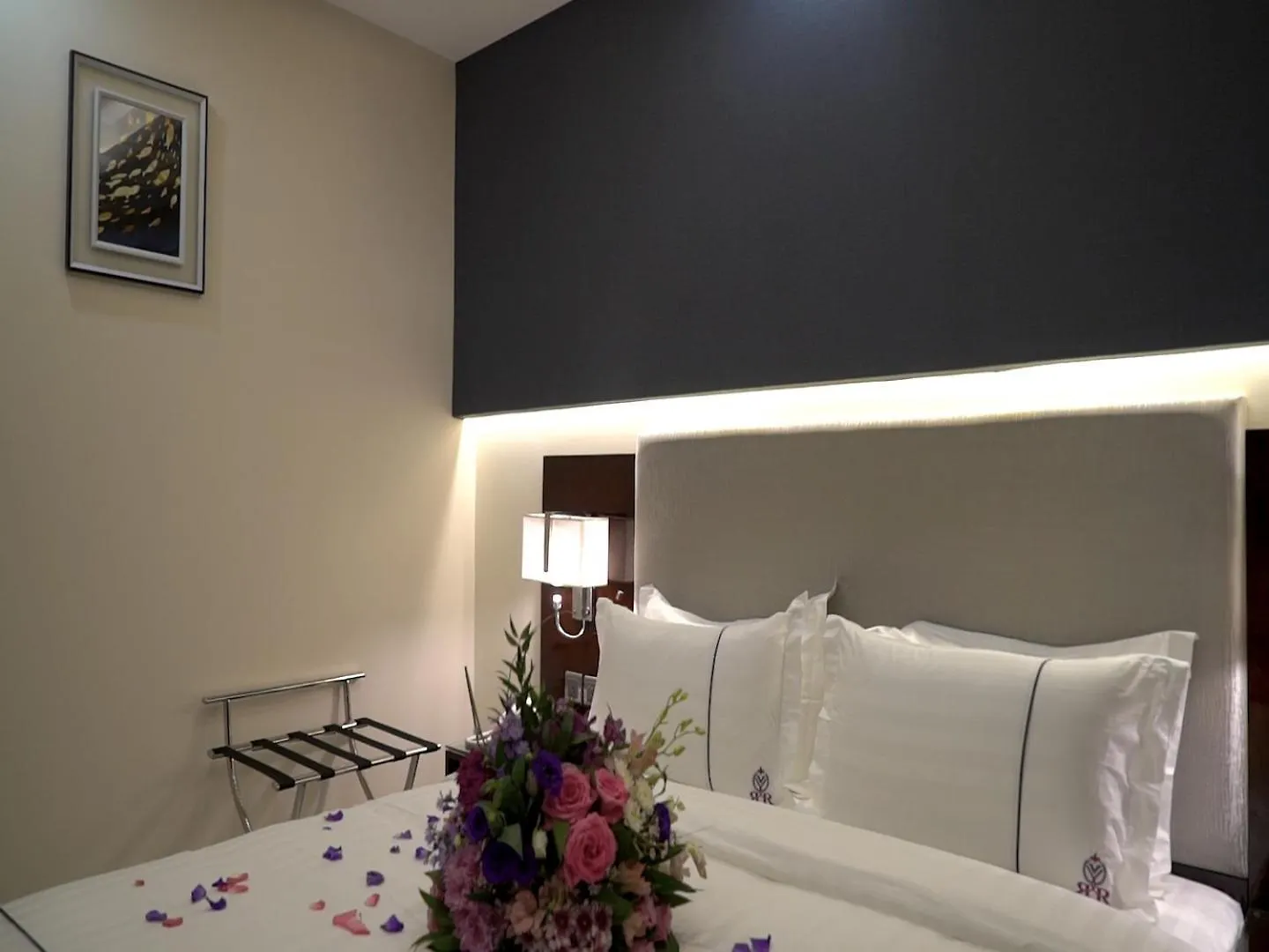 Aparthotel Violet Rose Aprit Hotel Jiddah