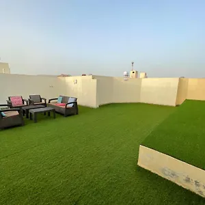 احجز هنا
